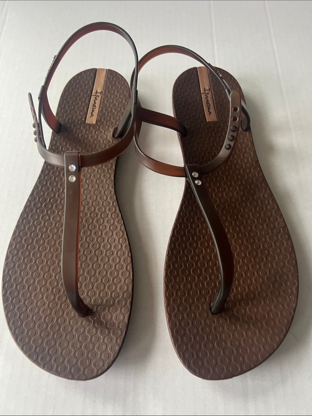 Ipanema Women's Premium Lenny Desire sandals brown rhinestone embellishments